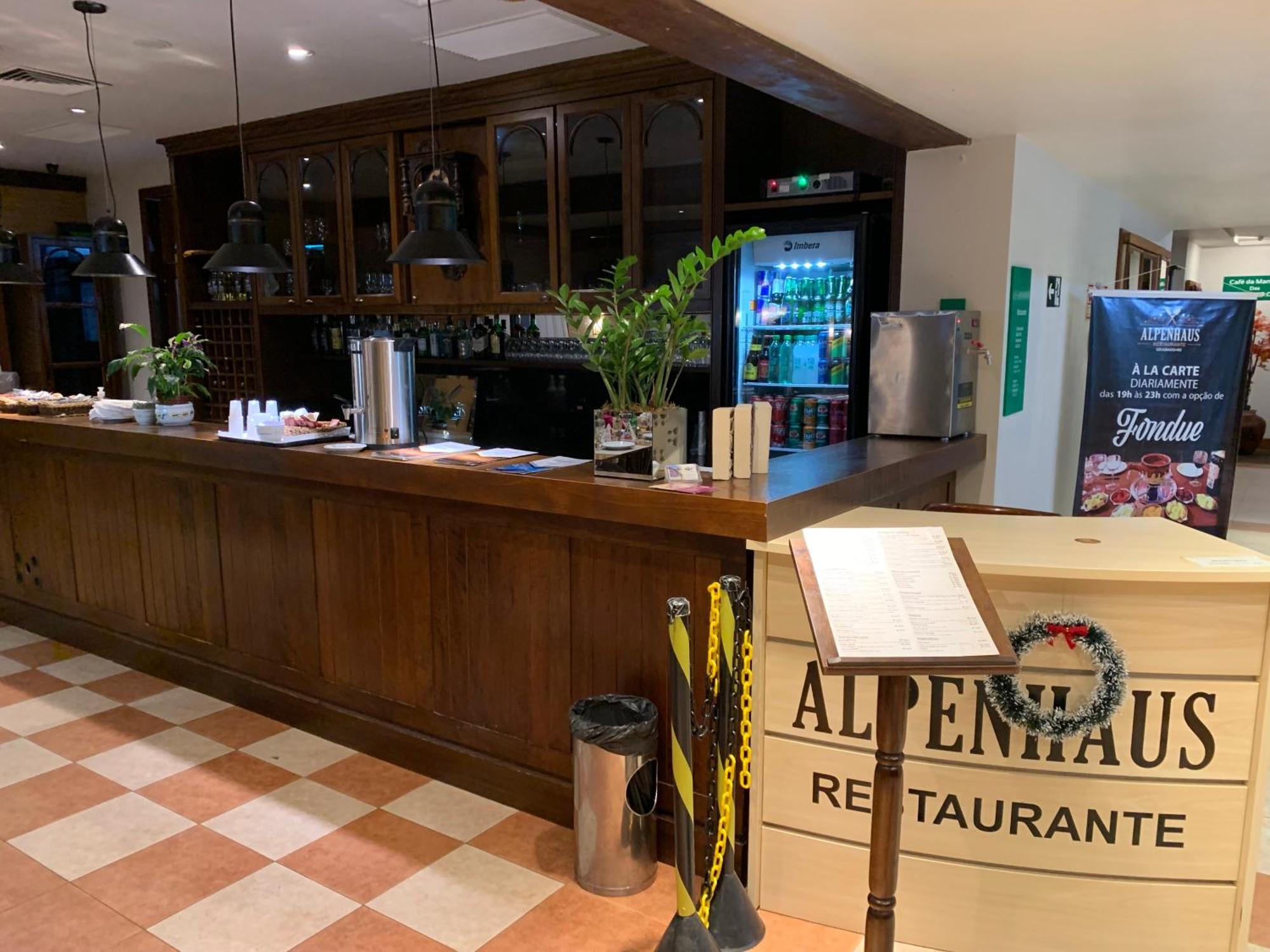 Apart-Hotel Em Gramado, Padrao 4 Estrelas, No Centro Exterior photo